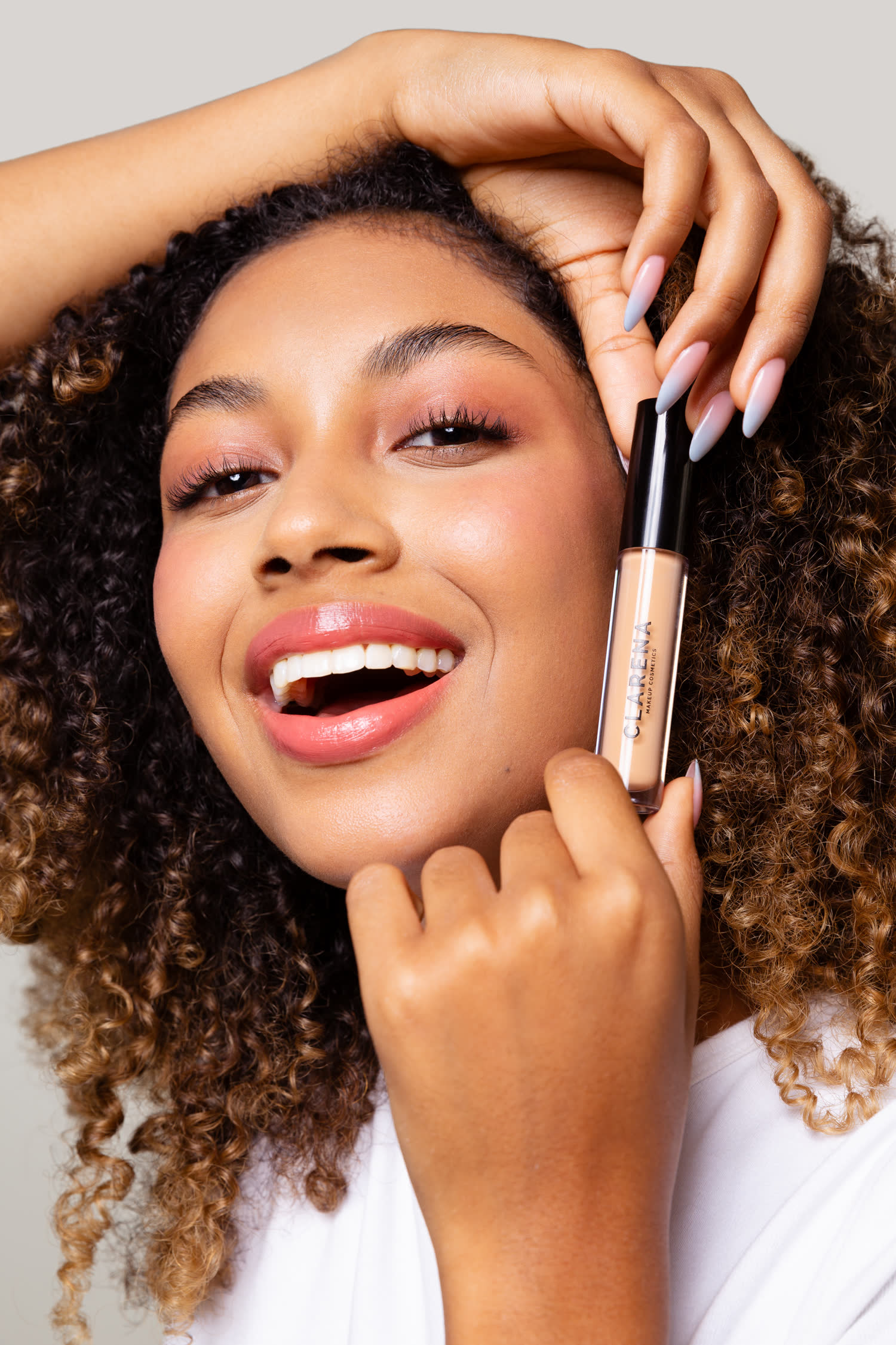 Look social con maquillaje sofisticado — Clarena Makeup
